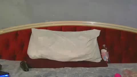 SEX BOMB 6T9 online show from 01.06.25