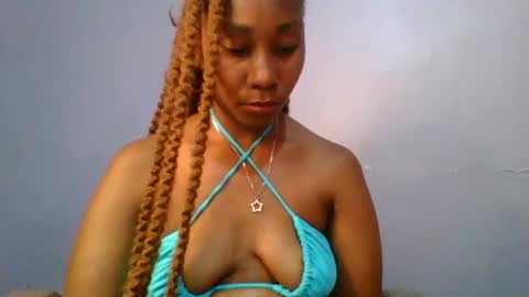Maggie online show from 02.04.25