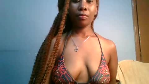 Maggie online show from 02.11.25