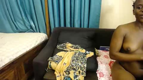 Snapshot of sexie_desire chatting on 02.02.26 Mari online show from 02.02.26