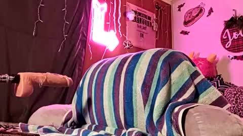 sexiwhiskey699 online show from 11.15.25