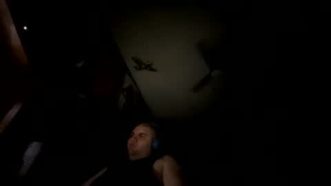 Snapshot of sexlover_6918 chatting on 09.23.25 Horny online show from 09.23.25