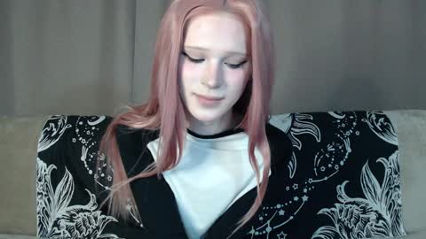 Nextdoor Princess online show from 04.10.26