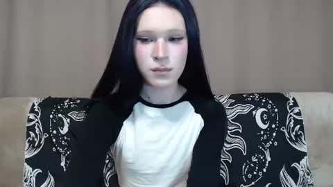 Snapshot of sexpired_princess chatting on 06.14.26 Nextdoor Princess online show from 06.14.26