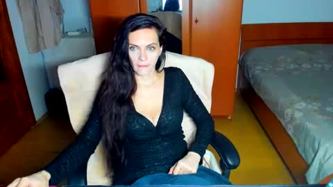 sexqueen1111 online show from 06.04.26