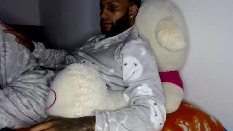 STIIV G online show from 11.13.25