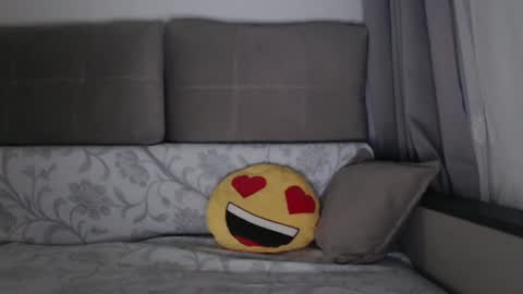 Snapshot of sexsy_bunny chatting on 10.08.25 See you on October going to miss you guys incredibly. Subscribe to my Onlyfans Channel to follow the news online show from 10.08.25