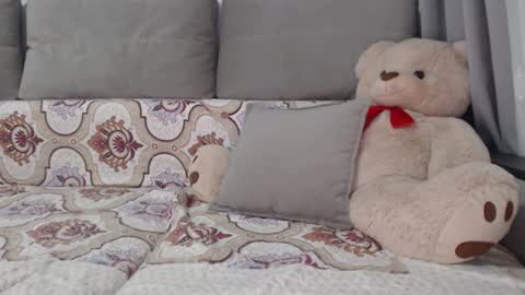 Snapshot of sexsy_bunny chatting on 11.03.25 See you on October going to miss you guys incredibly. Subscribe to my Onlyfans Channel to follow the news online show from 11.03.25