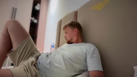 Max Leman online show from 02.25.26