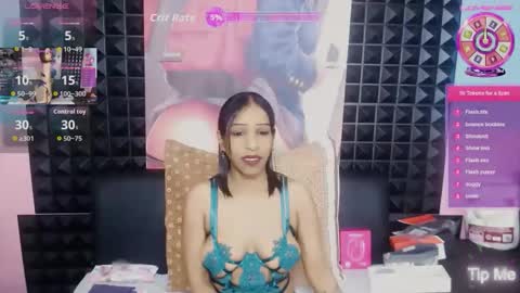 Snapshot of sexualindianx chatting on 10.29.25 claudelle online show from 10.29.25