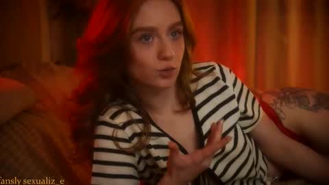 Snapshot of sexualiz_e chatting on 11.04.25 Liz online show from 11.04.25
