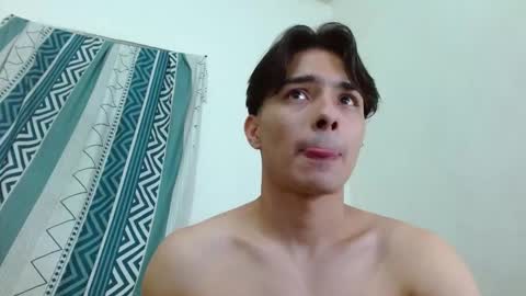 Axel online show from 12.17.24