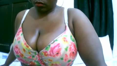 sexxi_ebony online show from 10.05.25