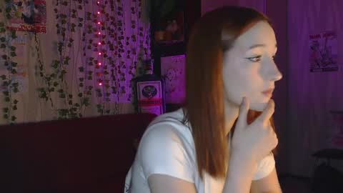 Snapshot of sexxxyback2334 chatting on 04.02.26 Lally online show from 04.02.26