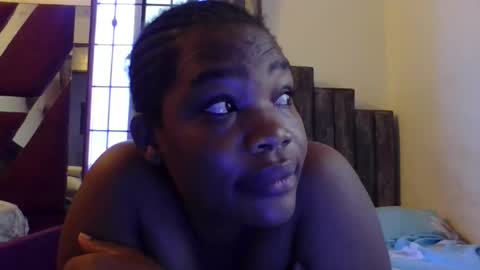 Snapshot of sexxy_beiby chatting on 02.17.26 sexxy_beiby online show from 02.17.26