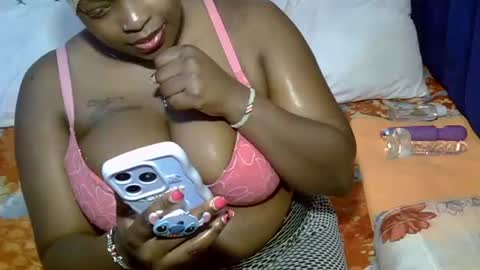 Snapshot of sexxy_brii chatting on 11.13.25 sexxy_brii online show from 11.13.25