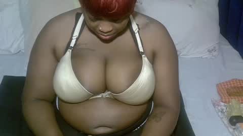 Snapshot of sexxy_brii chatting on 06.27.26 sexxy_brii online show from 06.27.26