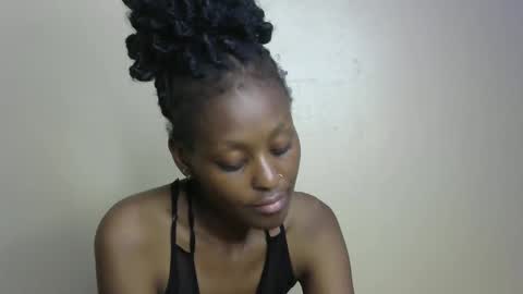 sexxy bum online show from 02.06.25