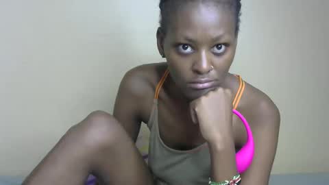 sexxy bum online show from 02.08.25