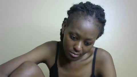 sexxy bum online show from 02.12.25