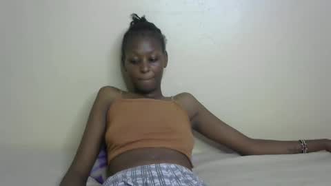 sexxy bum online show from 02.18.25