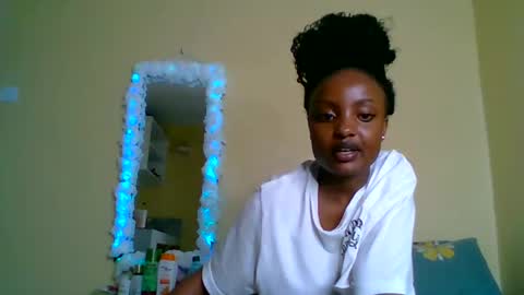 Snapshot of sexxy_daisyy chatting on 11.04.25 sexxy_daisyy online show from 11.04.25