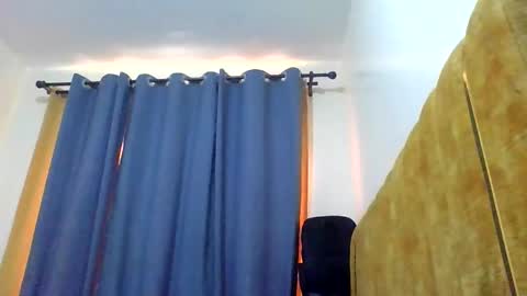 Snapshot of sexxy_goddes chatting on 06.10.26 skylar online show from 06.10.26