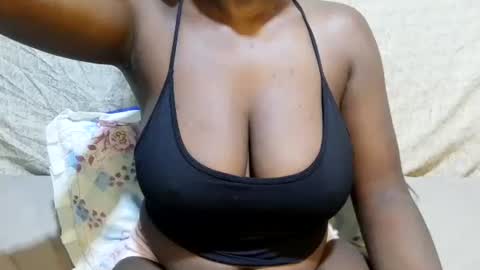 Snapshot of sexxy_maya1 chatting on 06.10.26 sexxy_maya1 online show from 06.10.26