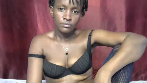 Snapshot of sexxy_nisa chatting on 05.13.26 sexxy_nisa online show from 05.13.26