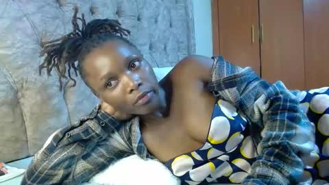 Snapshot of sexxy_santa chatting on 12.03.24 Santa online show from 12.03.24