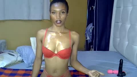 Snapshot of sexxy_tiana chatting on 06.10.26 sexxy_tiana online show from 06.10.26