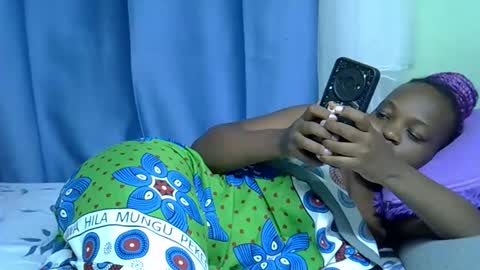 African Queen online show from 04.12.26