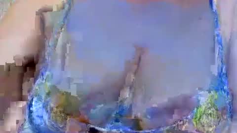 Snapshot of sexxyicee69 chatting on 02.28.25 misslovely j online show from 02.28.25