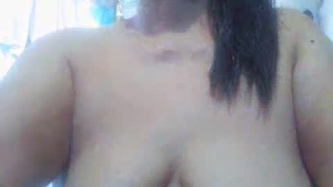 Snapshot of sexxyicee69 chatting on 09.15.25 misslovely j online show from 09.15.25