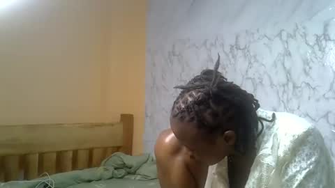 Snapshot of sexxyjey_ chatting on 10.05.25 sexxyjey_ online show from 10.05.25