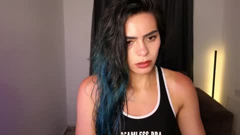  Angie   online show from 04.23.26