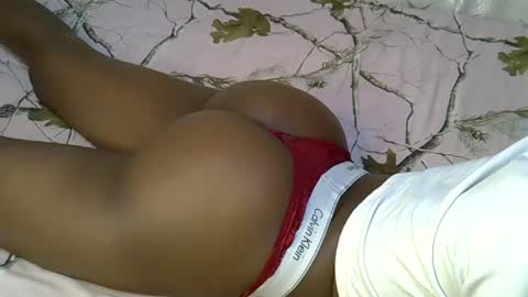 Snapshot of sexxyvee224 chatting on 10.07.25 sexxyvee224 online show from 10.07.25