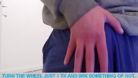 Snapshot of sexxyxxman chatting on 05.18.26 sexxyxxman online show from 05.18.26