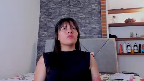 Sexxy-Couple online show from 05.13.26