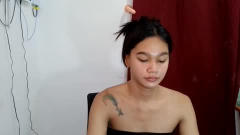 Snapshot of sexxyyesladyboyxxxx chatting on 05.28.26 sexxyyesladyboyxxxx online show from 05.28.26