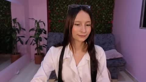 Snapshot of sexy_ailin chatting on 06.01.26 Ailin online show from 06.01.26