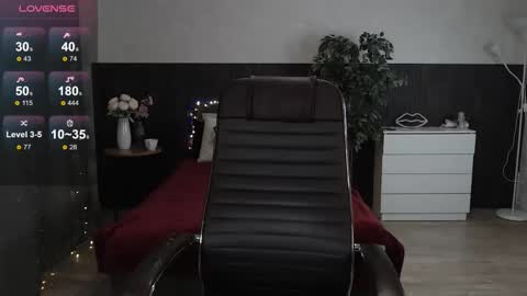 Alexia online show from 09.17.25