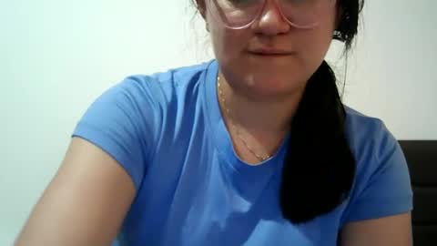 Angelina Spencer online show from 02.12.25