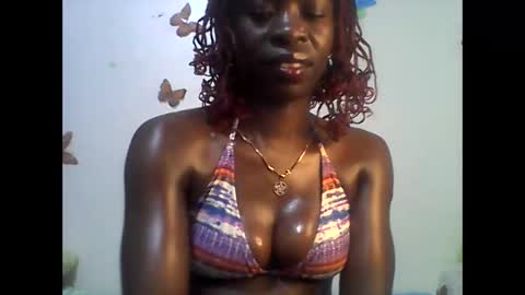 Snapshot of sexy_annbel chatting on 10.16.25 Ann online show from 10.16.25