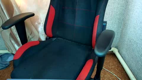 Jessica  Face only in pvt or in snapchat Dont ask more.... online show from 10.22.25