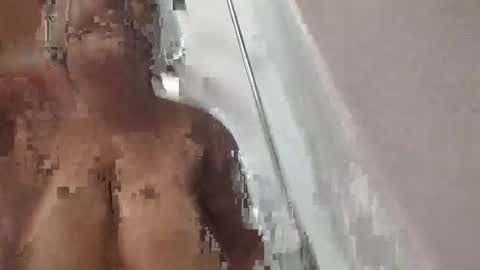 Snapshot of sexy_bbw93 chatting on 10.18.25 sexy_bbw93 online show from 10.18.25