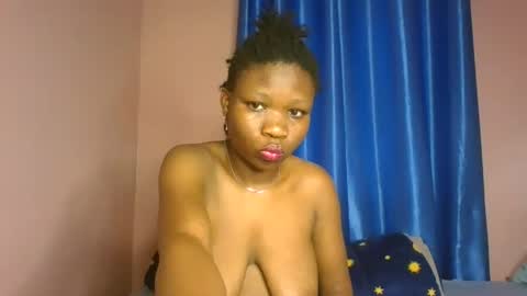 Snapshot of sexy_bellah1 chatting on 05.18.26 bellah online show from 05.18.26