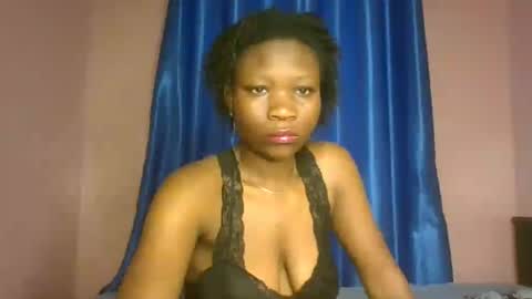 Snapshot of sexy_bellah1 chatting on 05.29.26 bellah online show from 05.29.26