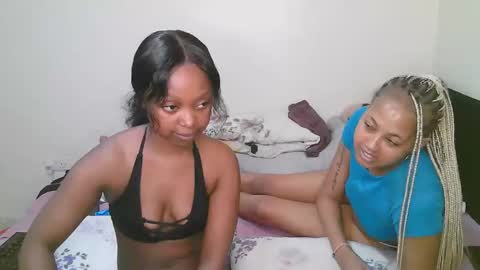 sexy_bluegirl online show from 04.01.26