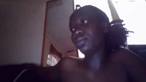 sexy_butty01 online show from 12.04.25